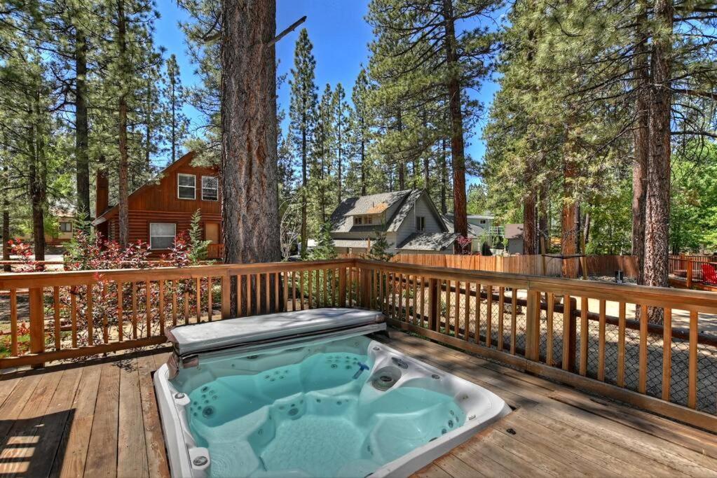 Teakwood - 3-Br Spa, Fire Pit, Quiet, Ac, Centrally Located Βίλα Big Bear Lake Εξωτερικό φωτογραφία