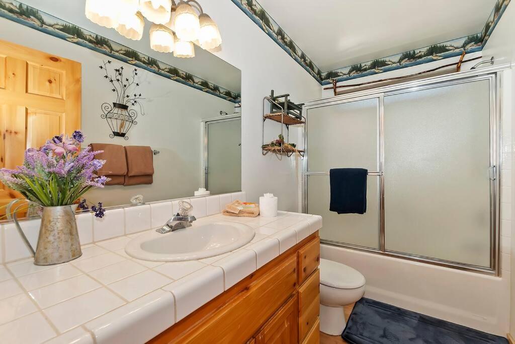 Teakwood - 3-Br Spa, Fire Pit, Quiet, Ac, Centrally Located Βίλα Big Bear Lake Εξωτερικό φωτογραφία