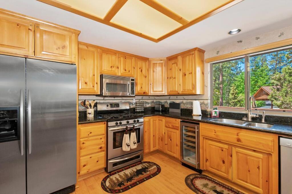 Teakwood - 3-Br Spa, Fire Pit, Quiet, Ac, Centrally Located Βίλα Big Bear Lake Εξωτερικό φωτογραφία