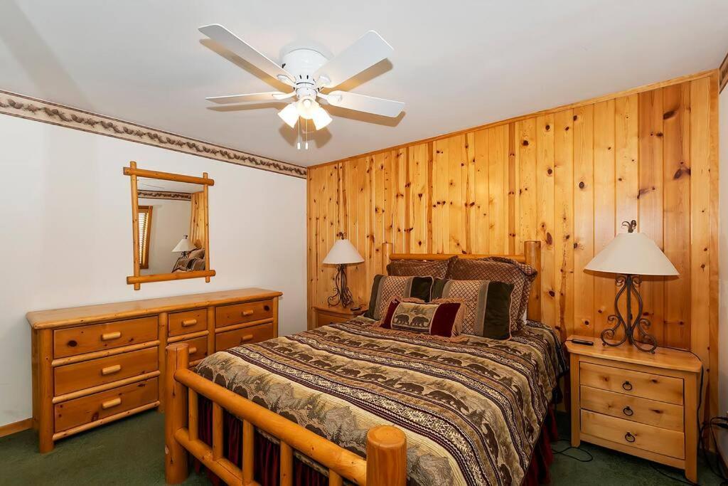 Teakwood - 3-Br Spa, Fire Pit, Quiet, Ac, Centrally Located Βίλα Big Bear Lake Εξωτερικό φωτογραφία